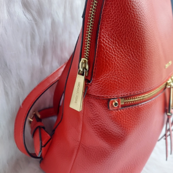 Michael kors Rhea Medium Pebbled Slim Backpack in red - Picture 2 of 8